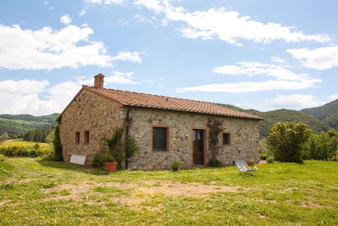 Agriturismo Fattoria Di Statiano Pomarance Kültér fotó