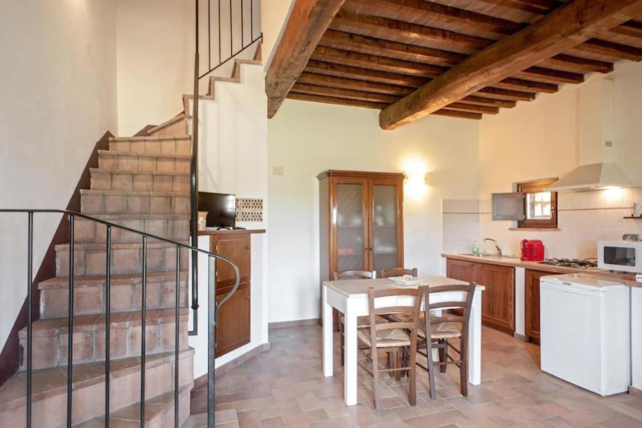 Agriturismo Fattoria Di Statiano Pomarance Kültér fotó